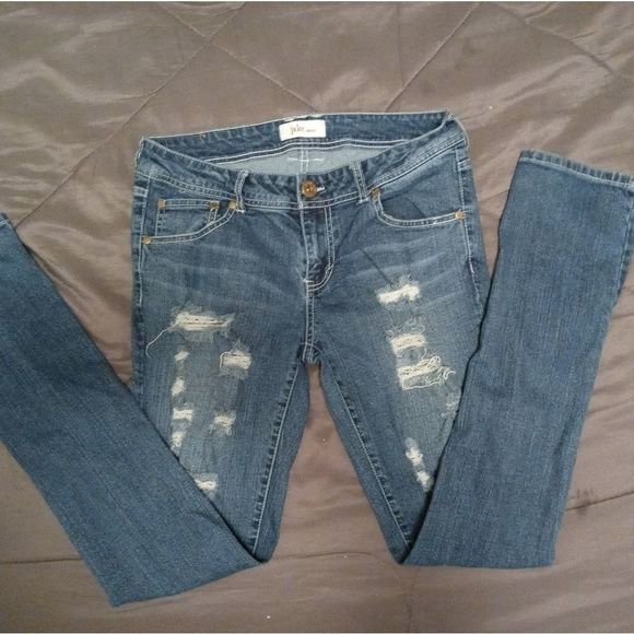 Super Shredded Skinnier Jeans - Picture 2 of 8